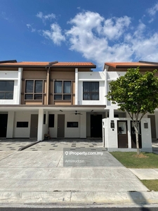 Double Storey Terrace (Inter) Setia Warisan Tropika Sepang, Selangor