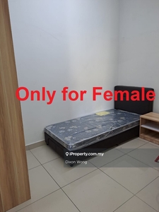 Fully furnished room only for female next to lrt pwtc kl city