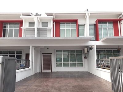 Maple Hillpark, Sungai Buloh, Selangor, Double Storey Terrace For Sale