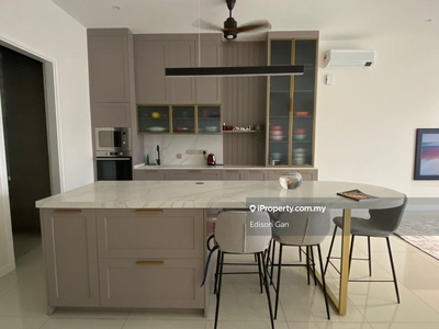 Newly renovated town house with unblocked view in mont kiara for rent
