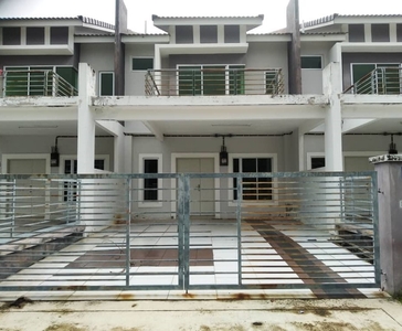 Nusari Aman 1, Seremban, Negeri Sembilan, Double Storey Below Market Terrace For Sale