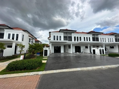 Renovated Facing Open Brand New Completed Double Storey Terrace End Lot Type Aril Reef of Tropics Setia Eco Glades Cyberjaya For Sale