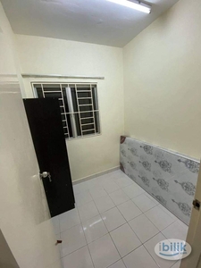 Single Room at Casa Damansara 1, Petaling Jaya