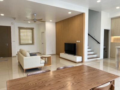 Sunway Citrine Lakehomes 3 Bedrooms 4 Bathrooms for Rent