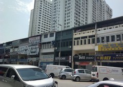 #eniltoh Mega Mendung 2nd Floor shop office for rent 20 by 70