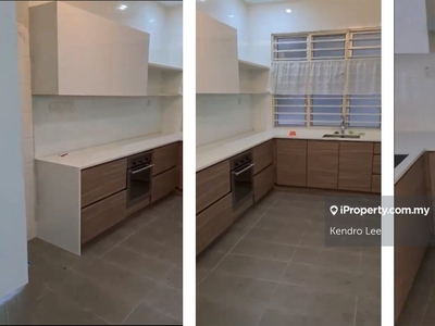 1550sf Nicely Renovated Wet and Dry Kitchen, KLCC View