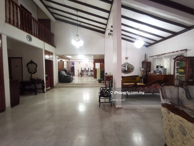 2.5 Storey Bungalow in Guarded street For Sale