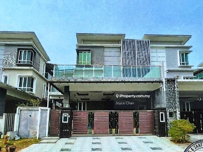 2.5 Storey Semi Detached House, Intermediate - Kuantan, Pahang