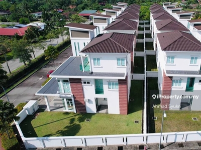 Brand New Bungalow Puchong Prima