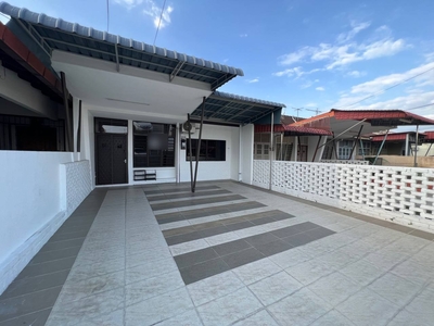 Canning Garden, Ipoh, Perak, Single Storey Terrace House For Rent, Fully Renovated, Fully Furnished, Facing South.