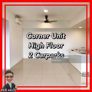 Corner Unit / Freehold / 2 carparks