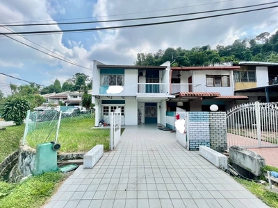 Double Storey CORNER LOT Taman Zooview Kemensah Taman Melawati