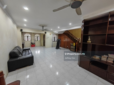 Gated & Guarded Community 2 Storey Terrace House