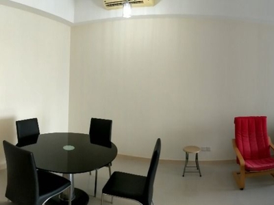 Gaya Bangsar one bedroom unit for Sale with tenancy