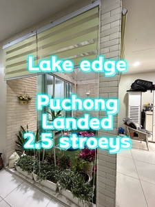 Lake Edge Puchong Selangor 2.5 storey Renovated unit For Sales