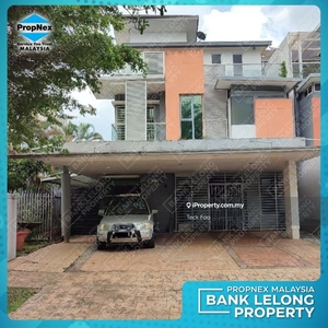 Lelong / 2.5 Sty Semi-D, Bangi Lakehill Villas