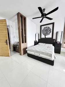 Nicely Renovated and Fully Furnished, Almas Studio