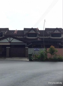 One and Half Storey Inter House at Bayor Bukit, Tabuan Jaya