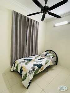 Single Room at Serina Bay, Jelutong