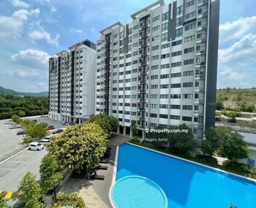 Suria Ixora Apartm Setia Alam Freehold Facing Pool Low Level For Sale