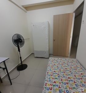 You'll Like this Cozy Clean Single Room at Seputeh, near MidValley
