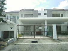 2 Storey Terrace Jalan Alam Suria Seksyen Bandar Puncak Alam