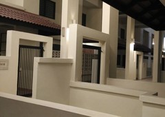 [3+1R3B] Armanee Condominium, Damansara Damai For RENT
