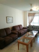 Clean and spacious Endah Regal Condominium for rent