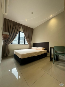 [ ZERO DEPOSIT ] SUPER COMFY COLIVING Master Room at Bandar Sungai Long, Kajang ( RM 300 Booking Fees ) ‼️
