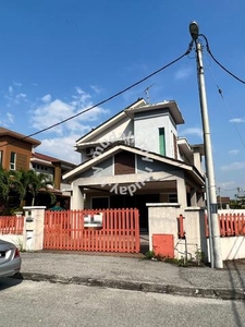 Double Storey Bungalow Corner House in Chemor For Sales