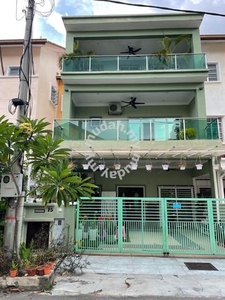 FULLY EXTENDED 3 Storey House Taman Ukay Perdana Ampang