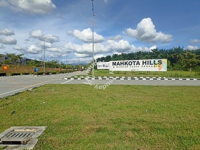Bungalow Lot Bandar Tasik Senangin Mahkota Hill Lenggeng
