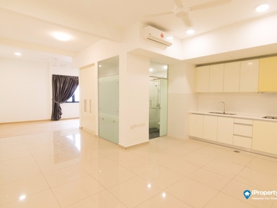 Encorp Strand Residence Studio Partly Furnished Unit for Rent