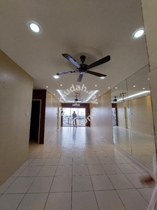 FREEHOLD & PARTLY FURNISHED Unit FOR SALE in Platinum Teratai Setapak