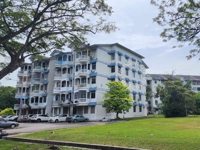 Malim Jaya Cheng Ria Apartment 3 room 2 bath 870 sqft Newly Renovated