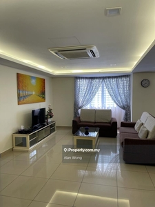 Modern 3 bedrooms unit @ Main Place Residence