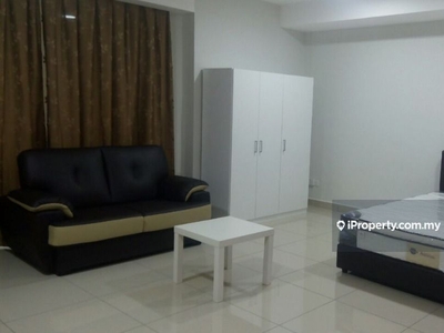 Pacific place/mix gender/medium room/fully furnished