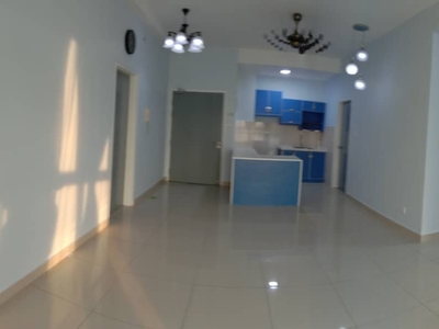 Ceria Residence Condominium @ Cyberjaya - 3 Bedroom 2 Bathroom Partial Furnished (Biggest Size)