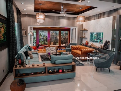 Exclusive bungalow. Tastefully Design with Fantastic Id and Furnishing