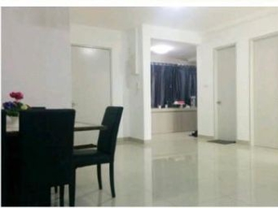 NEAR to MRT Station Partly Furnished Vision Residence at Cyberjaya For Rent