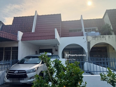 Nice 1 Storey Terrace house for Sale