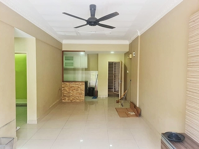 Super Cheap Renovated Partially Furnished Unit Tiara Hatamas For Sale