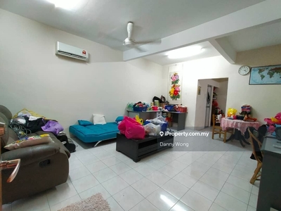 Good condition unit, renovated. View now