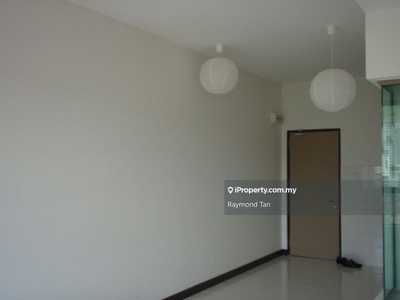 Ritzer 1bedroom for rent short walk to MRT station and the curve Ikea