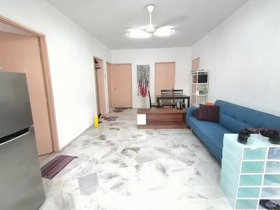 Affordable Master Room at Sri Endah Apartment, Sri Petaling