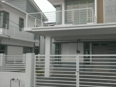 Bandar Saujana Putra Terrace Semi-d
