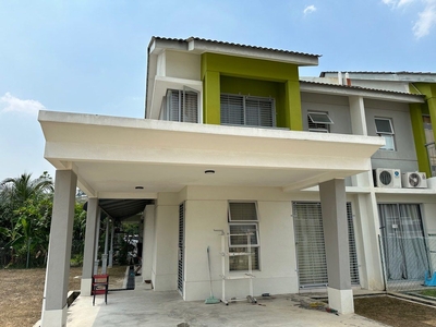 Bayu Suria Puncak Alam Corner Semi-D House for rent/sewa SHAH ALAM/KLANG/KUALA LUMPUR