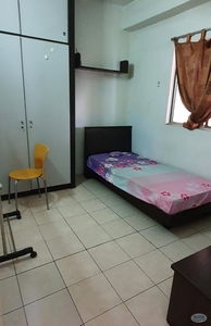 Casa Subang (USJ 1) Female Room Fully Furnished (Available) For Rent !