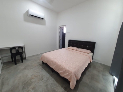 Female Room For Rent @ Teluk Intan