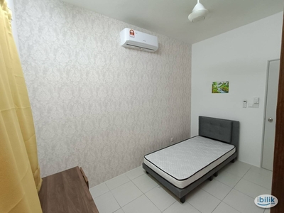 Fully Furnished- PV 9 Middle room -3 mins walk to LRT Melati (Include Utilities)